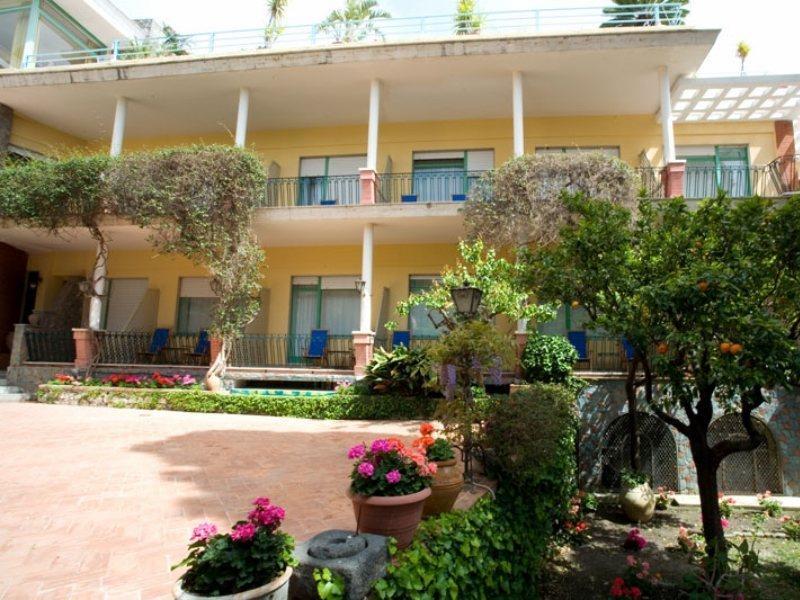 Hotel Continental Taormina Exterior foto